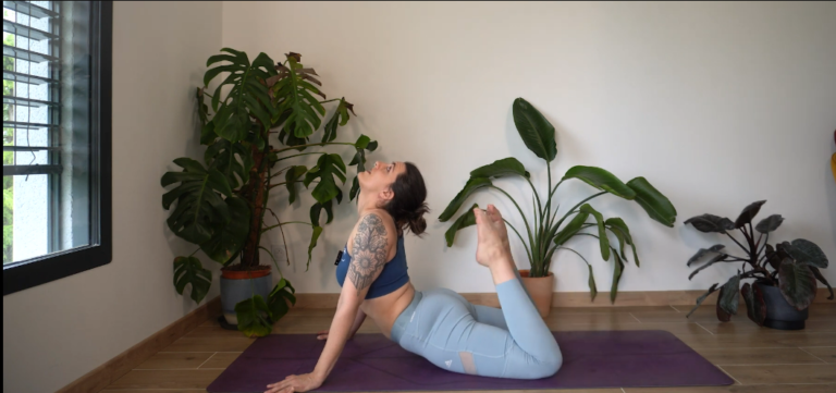 Retrouver de l’espace dans le haut du dos en 10 minutes