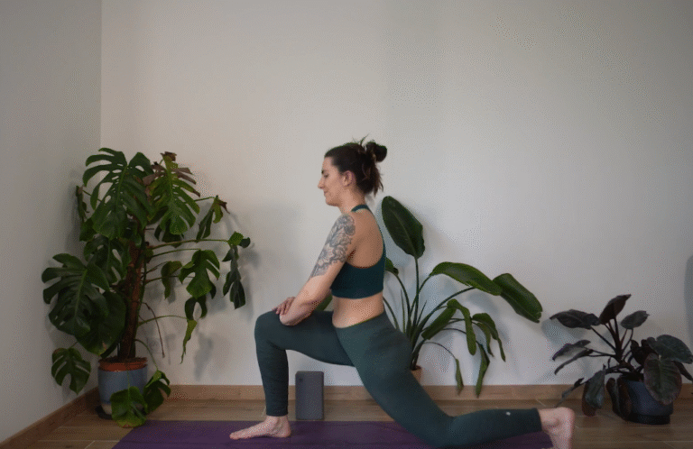 Des hanches fluides et un port de reine : ton flow express