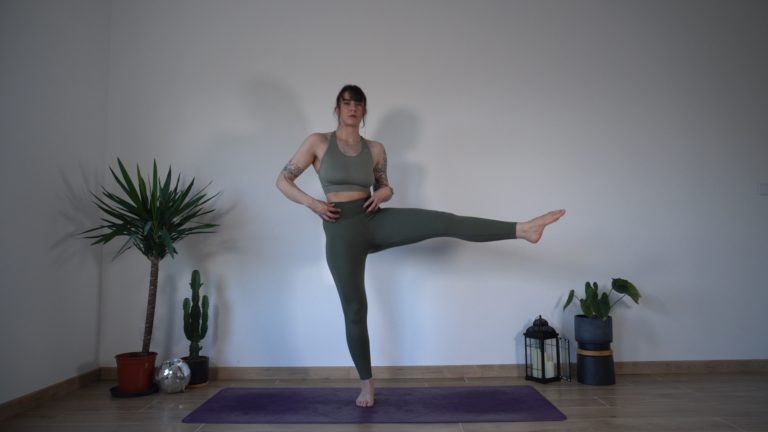 Open, strong and happy hips